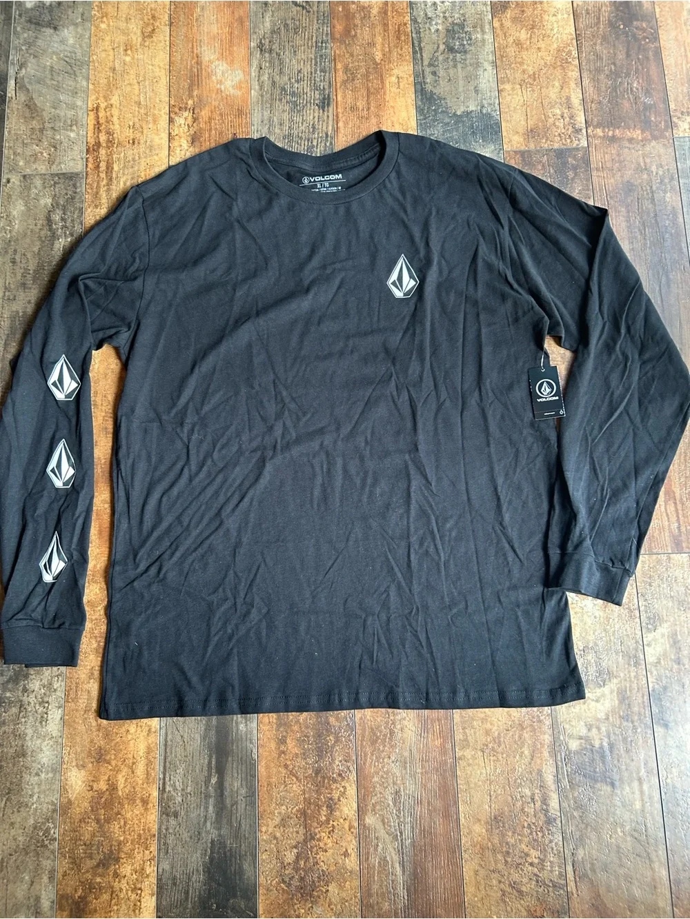 Volcom Black Long-Sleeve Logo Graphic Tee xl